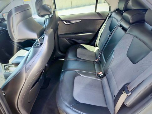 Used 2023 Kia Niro Wind image 28