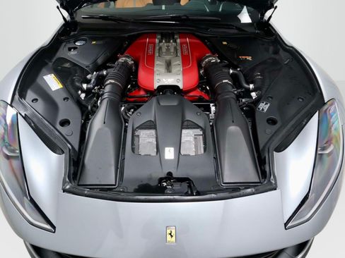 Certified 2021 Ferrari 812 GTS RWD image 10