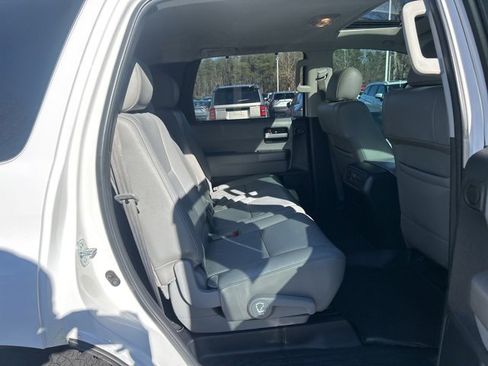 Used 2015 Toyota Sequoia Limited image 17
