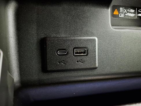 New 2026 GMC Sierra 2500 AT4 image 24