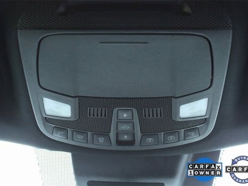 Used 2021 Ford Expedition XLT image 27
