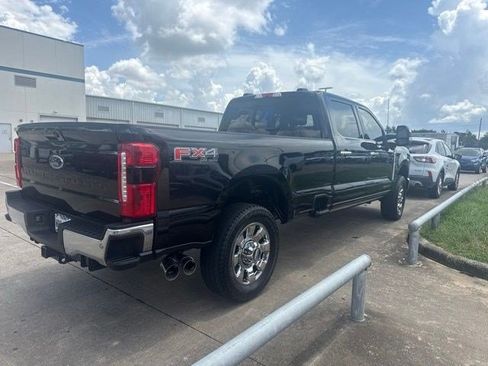 Used 2025 Ford F350 Lariat w/ Lariat Ultimate Package AWD/4WD image 9