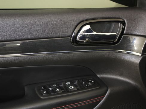 Used 2019 Jeep Grand Cherokee Trailhawk image 24