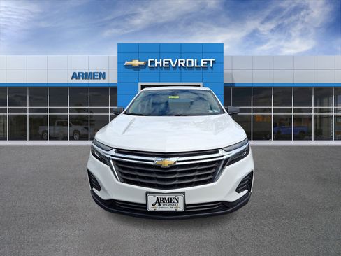 Certified 2024 Chevrolet Equinox LS FWD image 3