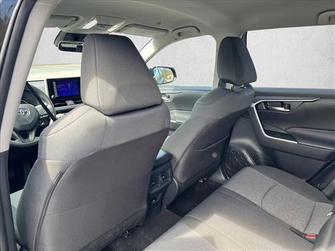 Certified 2025 Toyota RAV4 XLE image 17