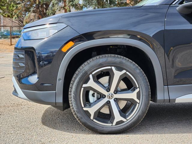 New 2026 Volkswagen Tiguan SE AWD/4WD image 8