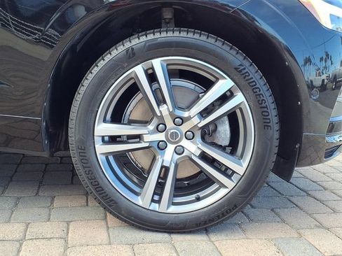 Used 2019 Volvo XC60 T6 Momentum w/ Protection Package Premier AWD/4WD image 8