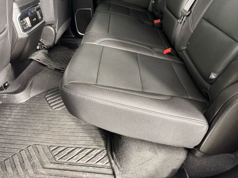 Used 2024 Chevrolet Silverado 1500 LTZ AWD/4WD image 27
