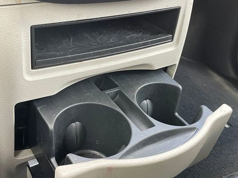 Used 2018 Dodge Grand Caravan SE w/ UConnect Hands-Free Group FWD image 21