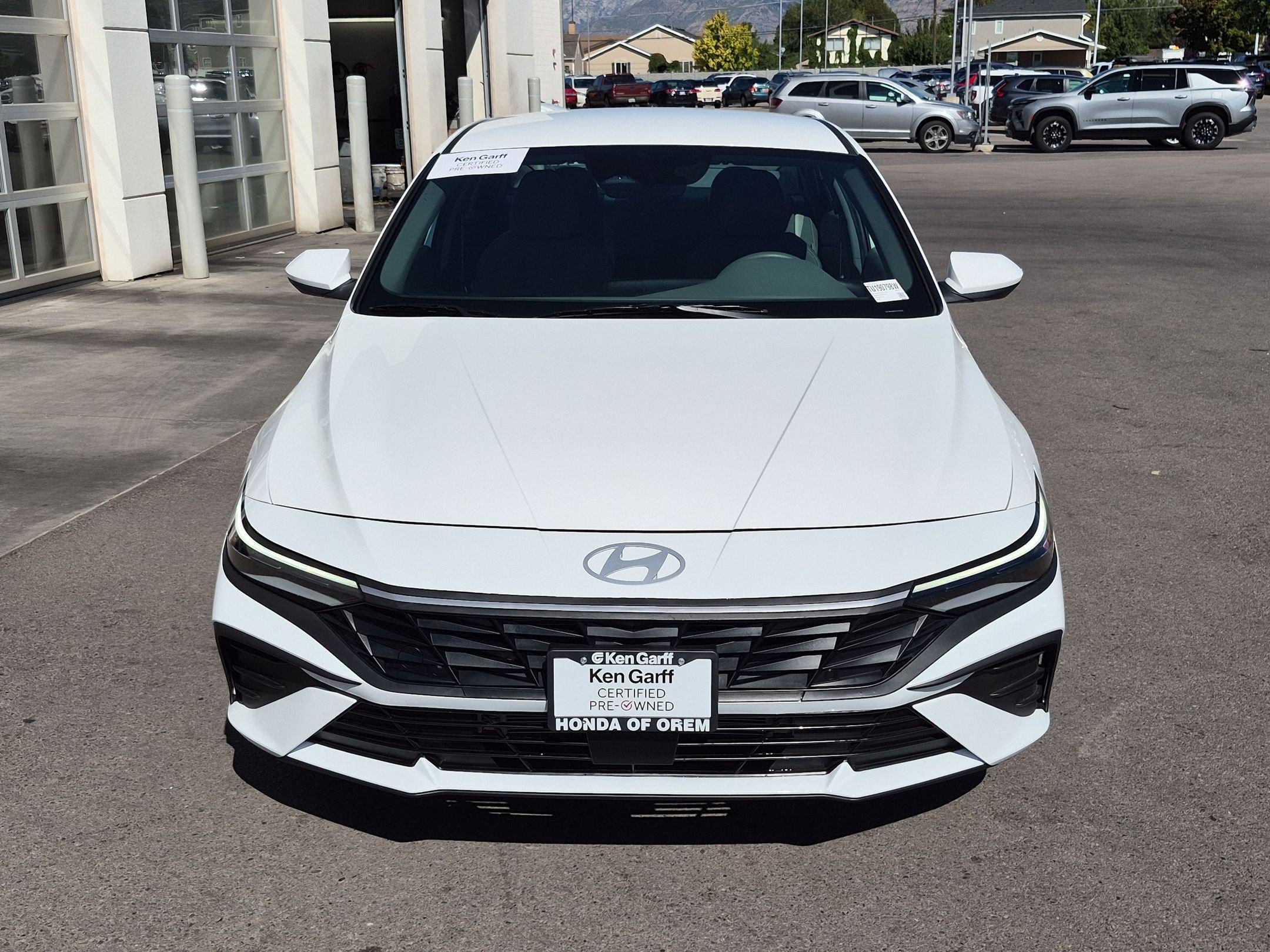Used 2026 Hyundai Elantra Hybrid FWD image 12