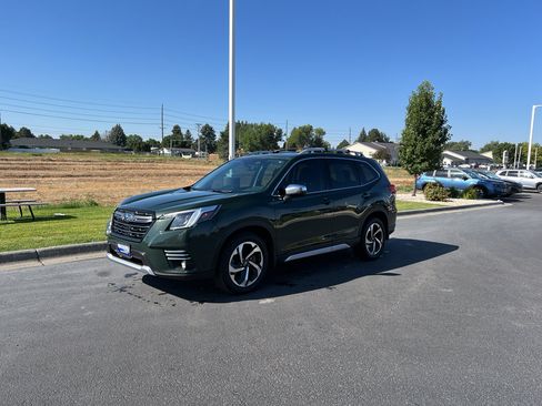 Used 2022 Subaru Forester Touring w/ Popular Package #2 AWD/4WD image 1