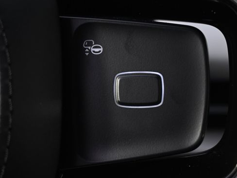 New 2026 Lincoln Navigator Reserve w/ Jet Appearance Package image 32