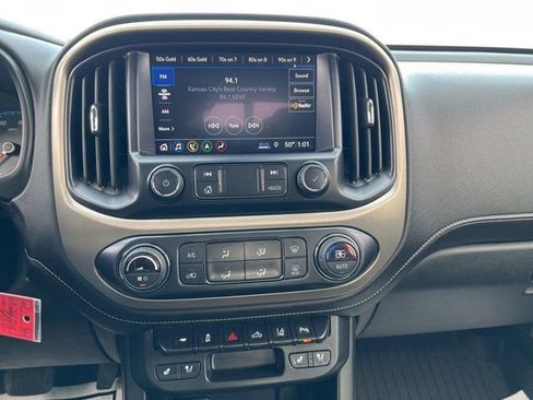 Used 2020 GMC Canyon Denali image 17