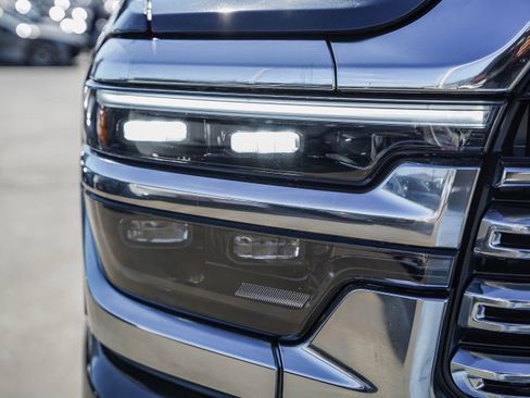 Used 2025 RAM 2500 Laramie image 5