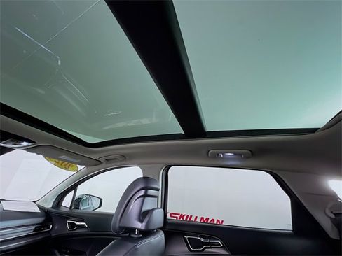 Used 2024 Kia Sportage SX image 26