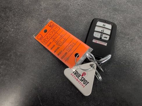 Used 2017 Honda Pilot Touring image 46