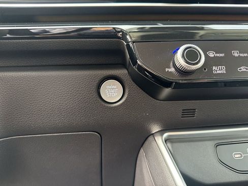 New 2026 Kia Carnival SX Prestige image 34