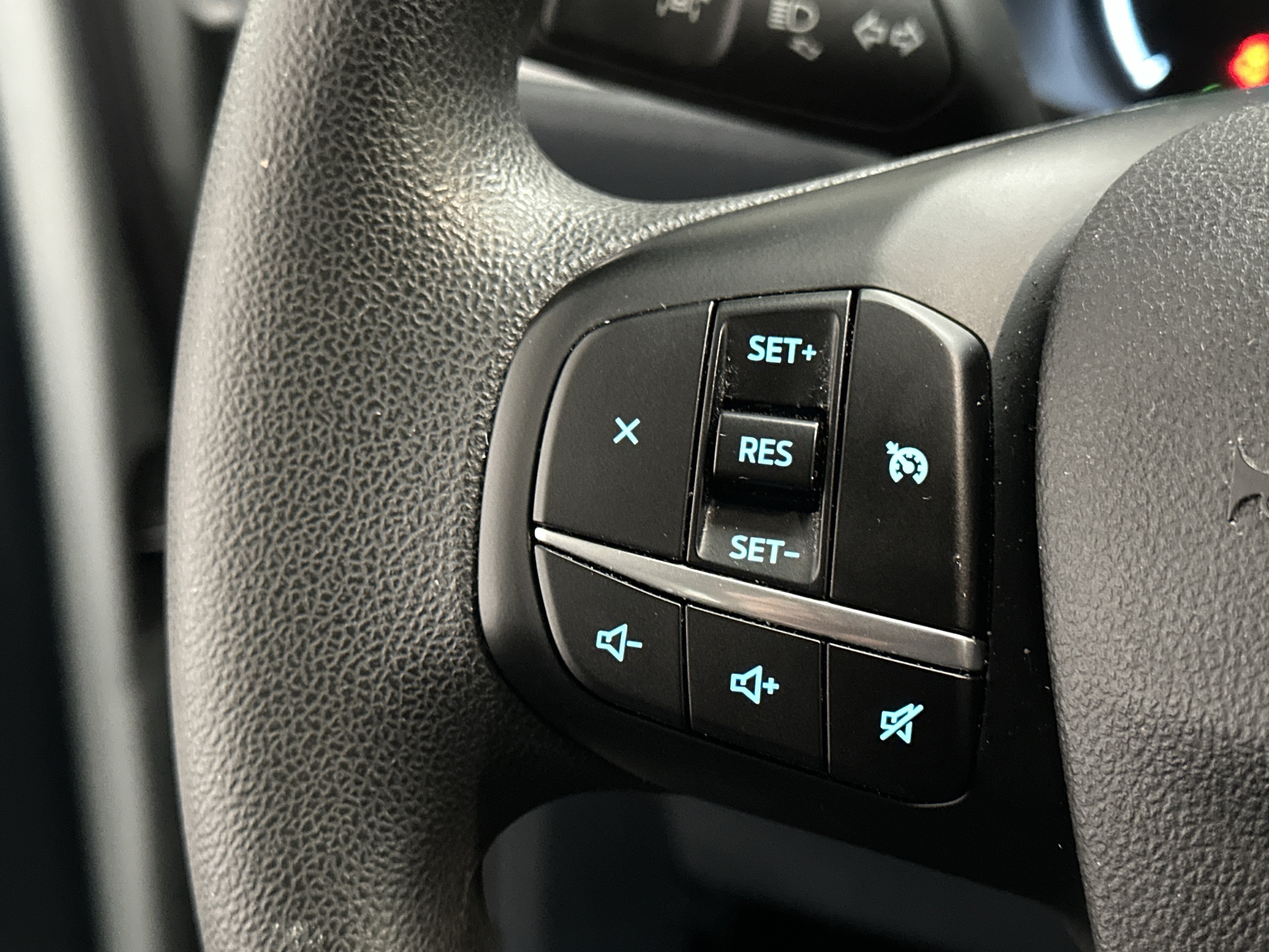 Used 2024 Ford Maverick XLT FWD image 25