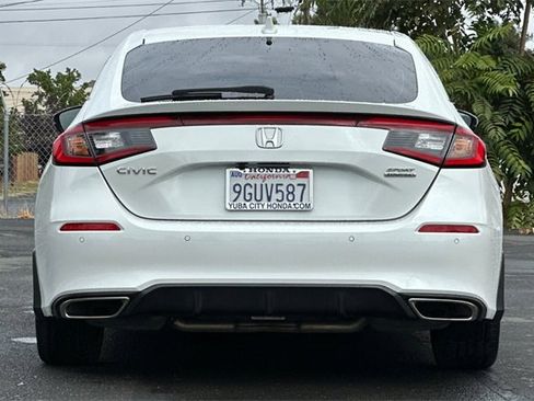 Used 2023 Honda Civic Sport Touring image 5