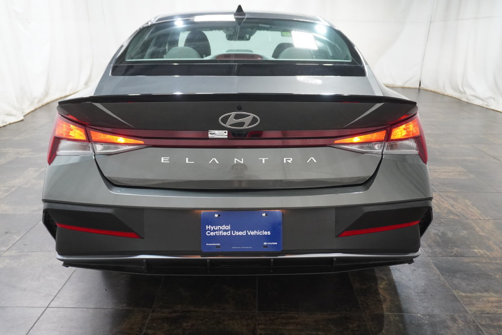 Certified 2026 Hyundai Elantra Sport FWD image 6