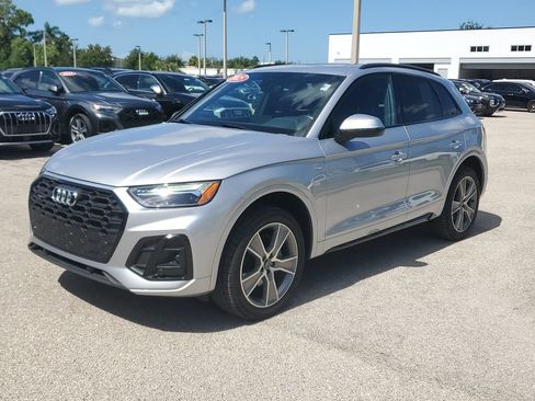 Certified 2025 Audi Q5 2.0T Premium AWD/4WD image 9