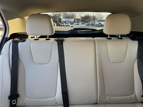 Used 2025 Buick Encore GX Preferred w/ Advanced Technology Package image 9