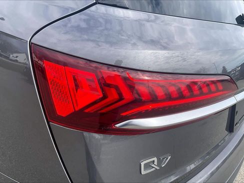 Used 2021 Audi Q7 3.0T Prestige w/ Prestige Package image 27