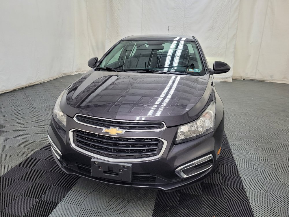 Used 2016 Chevrolet Cruze LT FWD image 15
