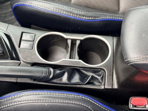 Used 2017 Toyota Corolla SE w/ SE Premium Package FWD image 42