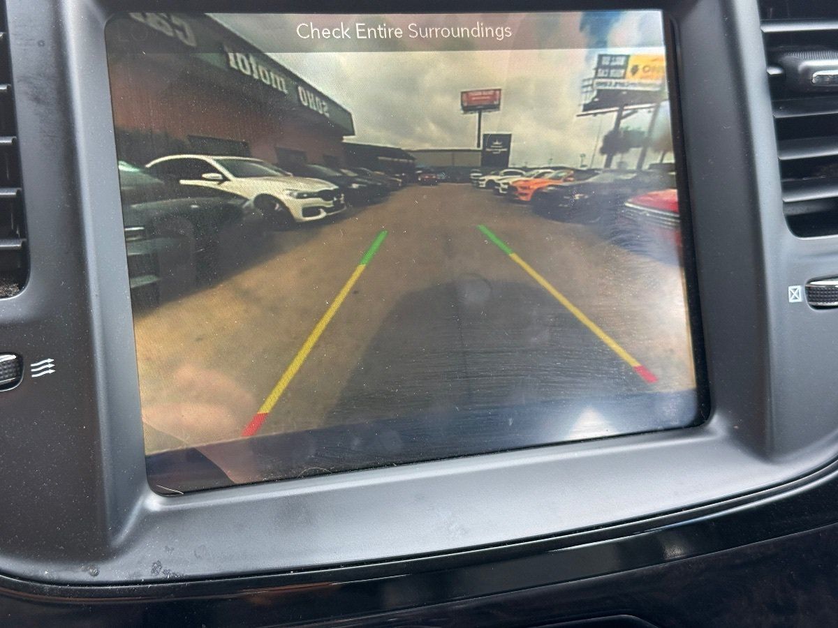 Used 2021 Chrysler 300 Touring L AWD/4WD image 29