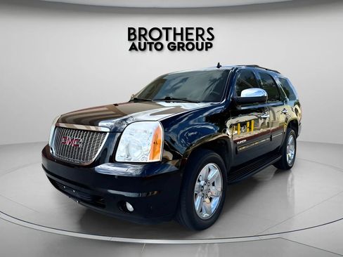 Used 2012 GMC Yukon SLT w/ SLT-2 Equipment Package RWD image 8