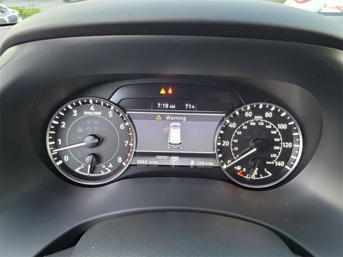 Certified 2024 Nissan Armada SL w/ Captain's Chairs Package image 20