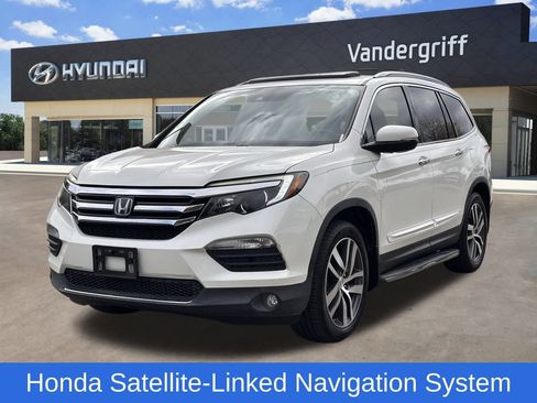 Used 2016 Honda Pilot Touring image 2