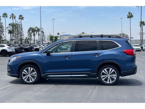 Used 2022 Subaru Ascent Limited w/ Technology Package AWD/4WD image 2