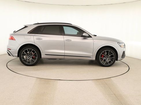 Used 2019 Audi Q8 Premium Plus w/ Premium Plus image 8