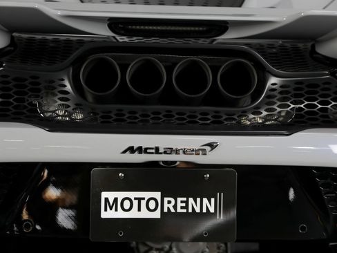 Used 2022 McLaren 765LT RWD image 26