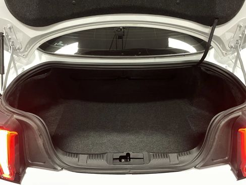 Used 2022 Ford Mustang GT Premium image 37