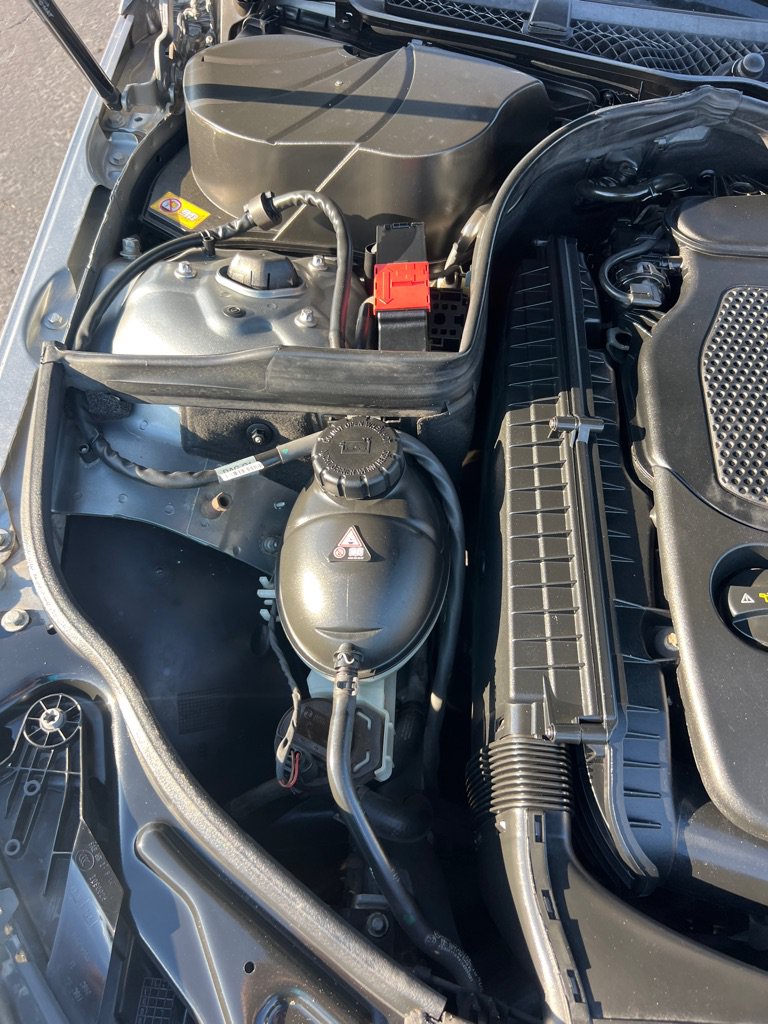 Used 2013 Mercedes-Benz C 300 4MATIC Sedan image 36