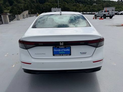 Certified 2024 Honda Accord Touring image 8