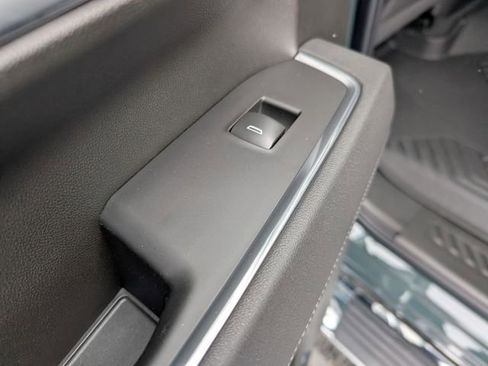 New 2026 Chevrolet Silverado 1500 LT image 12