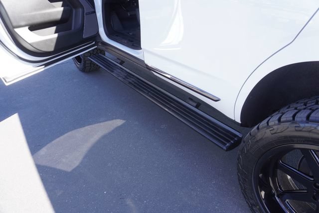 Used 2026 GMC Yukon Denali Ultimate w/ LPO, Floor Liner Package AWD/4WD image 18