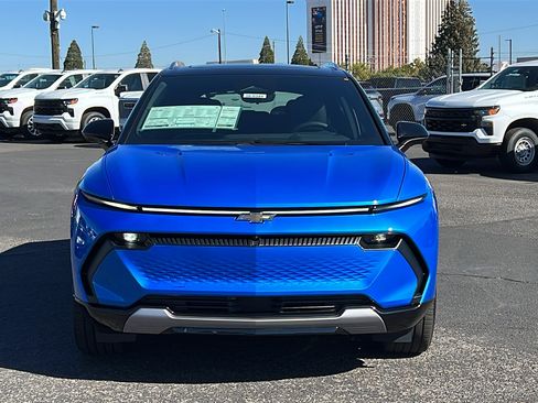 New 2026 Chevrolet Equinox EV LT w/ Convenience Package II AWD/4WD image 2