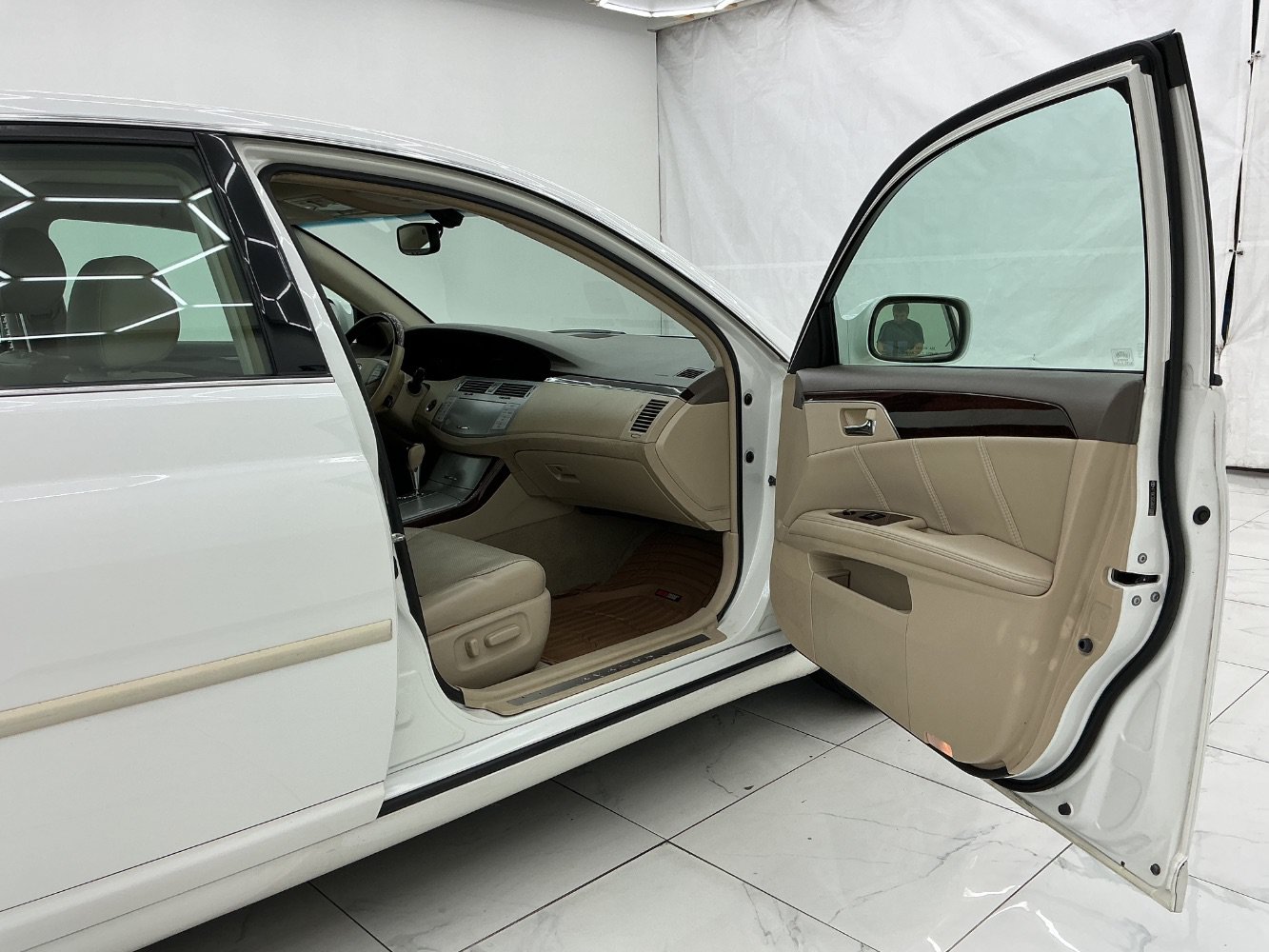 Used 2008 Toyota Avalon Limited FWD image 11