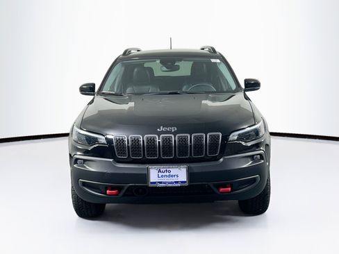 Used 2022 Jeep Cherokee Trailhawk image 2
