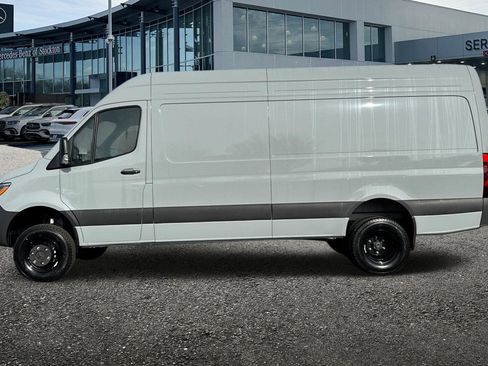 New 2026 Mercedes-Benz Sprinter 3500 image 7