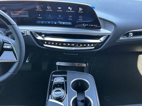 New 2026 Cadillac Lyriq Sport image 12