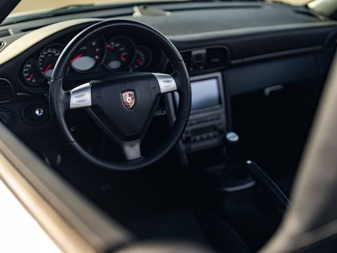Used 2007 Porsche 911 Carrera image 33