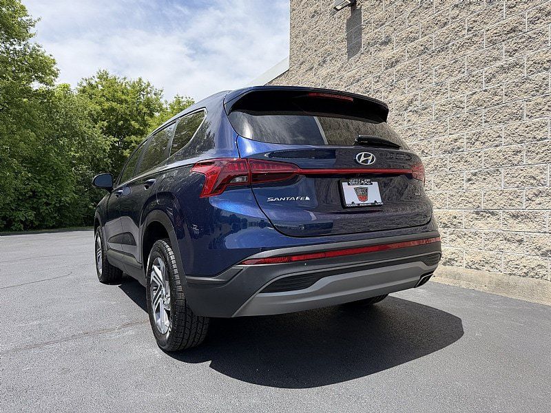 Used 2023 Hyundai Santa Fe SE AWD/4WD image 6