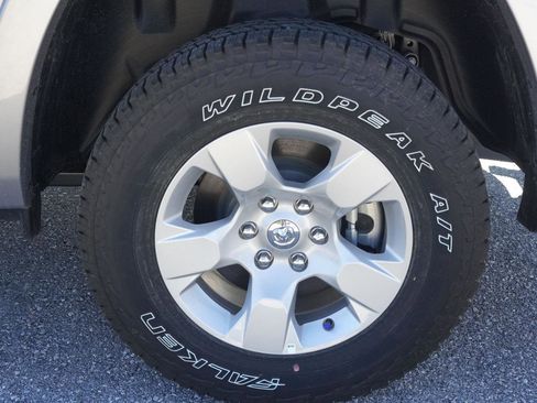 New 2025 RAM 1500 Big Horn image 32