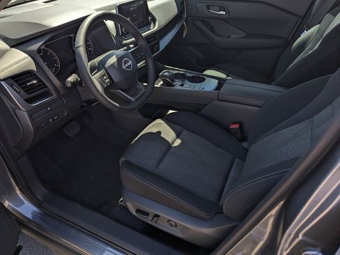 New 2026 Nissan Rogue SV image 9